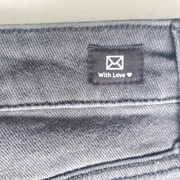 Letter To Juliet High‎ Rise Washed Black Jean Shorts Distressed L 32" Witchy NWT - Picture 15 of 16